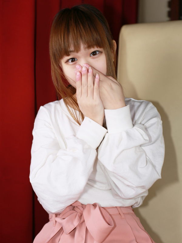 激安ヌキ道楽・日本橋店 きあら 25歳 T:148cm B:82(C) W:54 H:83